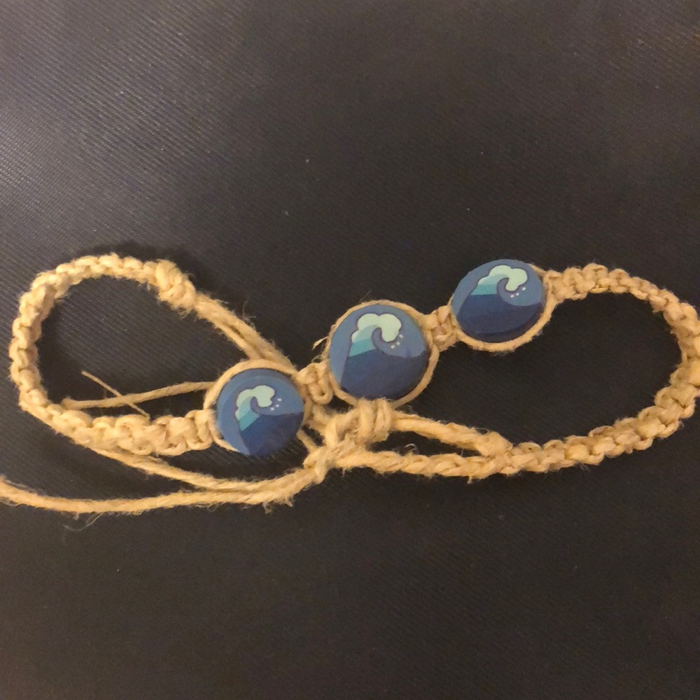Hemp anklet with wave beads